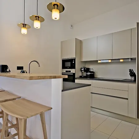 Renove Avec Aux Pieds, 4 Et Prestations Incluses A - Fr-1-613a-29 * Куршевель