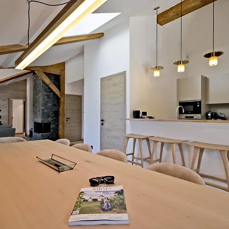 Апартаменты Renove Avec Aux Pieds, 4 Et Prestations Incluses A - Fr-1-613a-29