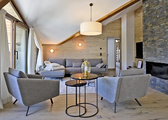 Renove Avec Aux Pieds, 4 Et Prestations Incluses A - Fr-1-613a-29 Lejlighed Courchevel